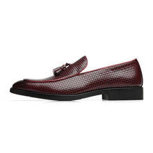 Load image into Gallery viewer, 37-48 men shoes casual moccasins leather Brand Comfortable classic luxury elegant fashion Plus Size Breathable loafers men #B02