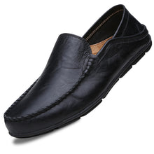 Load image into Gallery viewer, 2019 Fashion Leather Men Shoes Casual Flat Men Shoes Waterproof Breathable Loafers Genuine Leather Slip Moccasins Comfortable