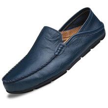 Load image into Gallery viewer, 2019 Fashion Leather Men Shoes Casual Flat Men Shoes Waterproof Breathable Loafers Genuine Leather Slip Moccasins Comfortable